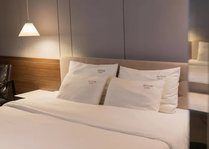 Nampo Button Hotel *
