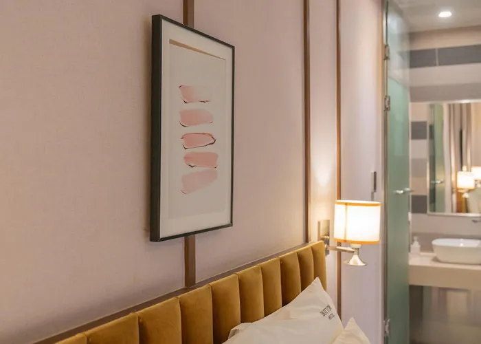 Nampo Button Hotel *