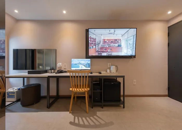 Nampo Button * Busan