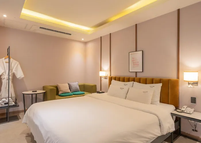 Nampo Button Hotel Busan